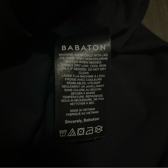 ARITZIA - Babaton - Cropped Workout Tee - Women’s M - Picture 5 of 6